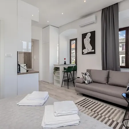 Apartament Luksuzni Eden *